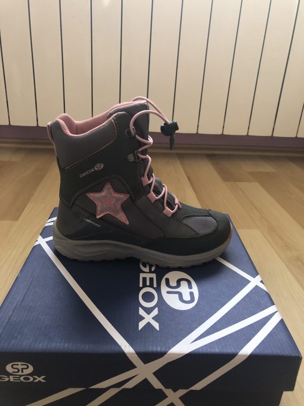 CB622D27-1528-4E0C-A6DE-3BB1E1D87DD3