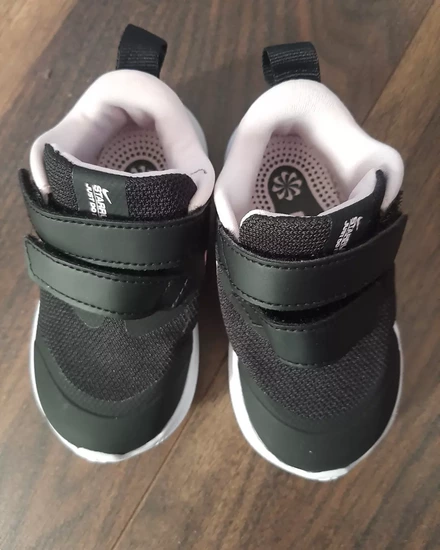 79ae88a76bd5d7d4a8bbb779a1d91165