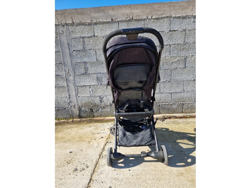 19 Dečija kolica Maxi Cosi Lara 2