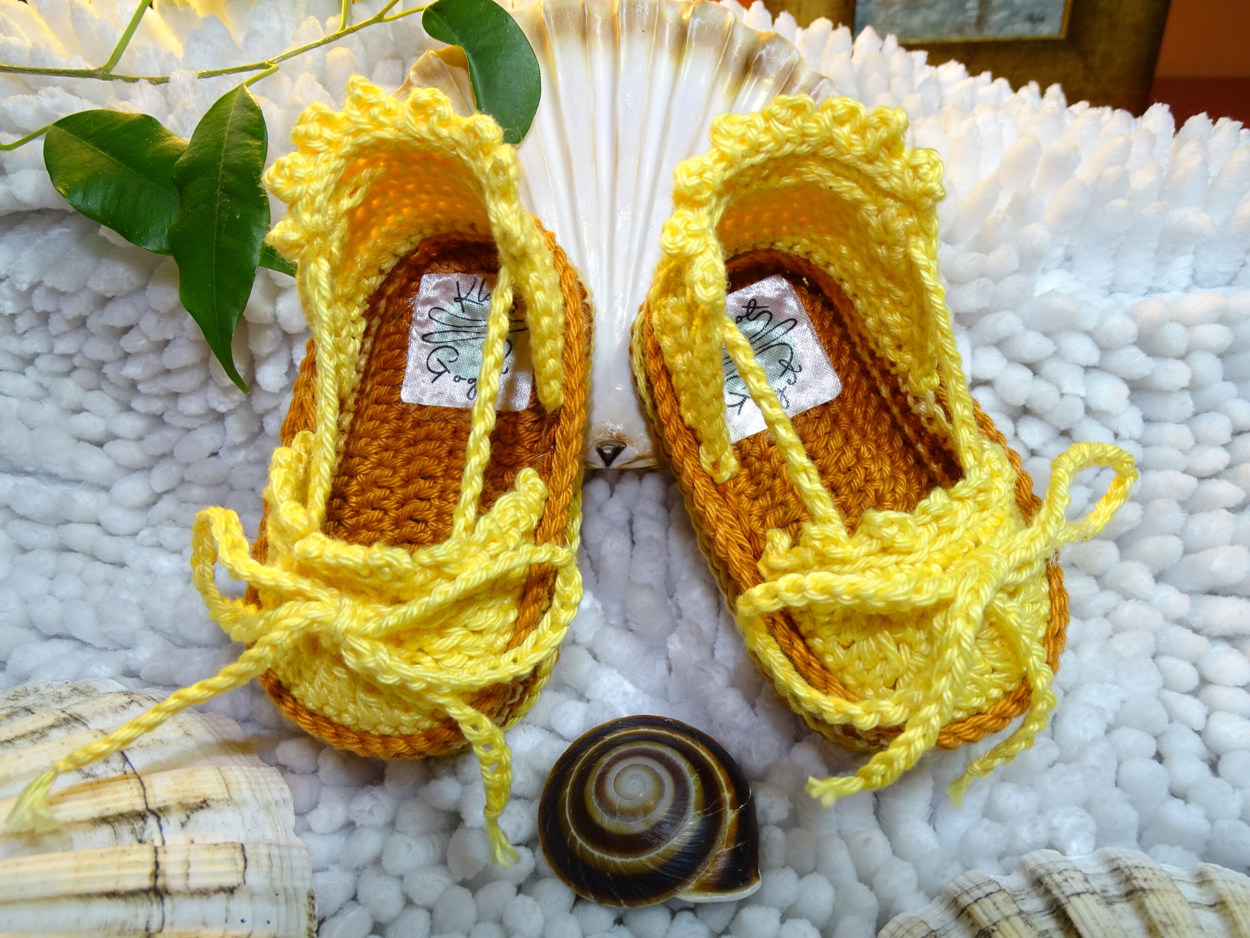 🌿 KlotGoget – ručno heklane bebi polusandale i patofnice 👣✨ "Od prvog dana do prvog rođendana" 💛