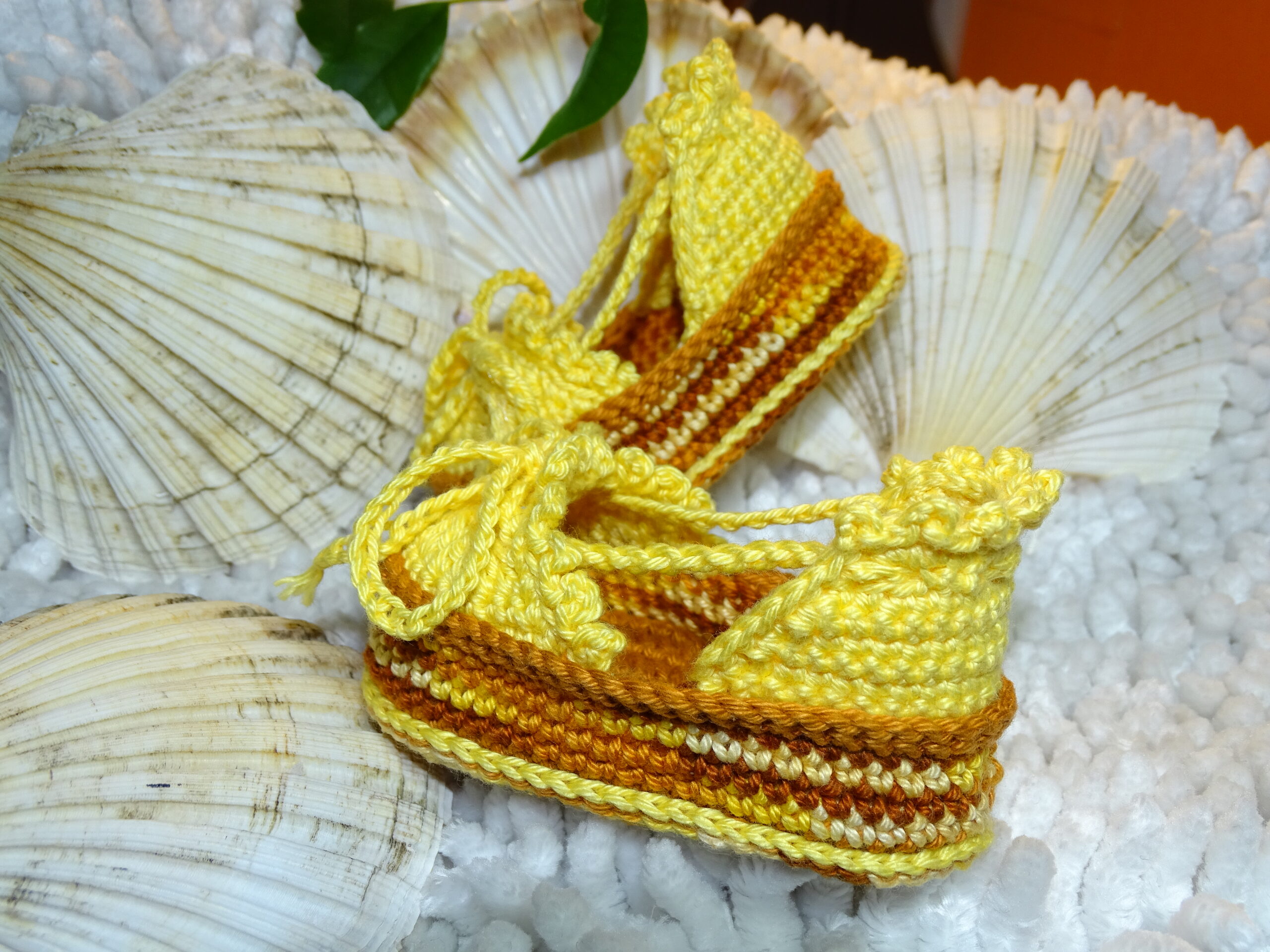 🌿 KlotGoget – ručno heklane bebi polusandale i patofnice 👣✨ "Od prvog dana do prvog rođendana" 💛