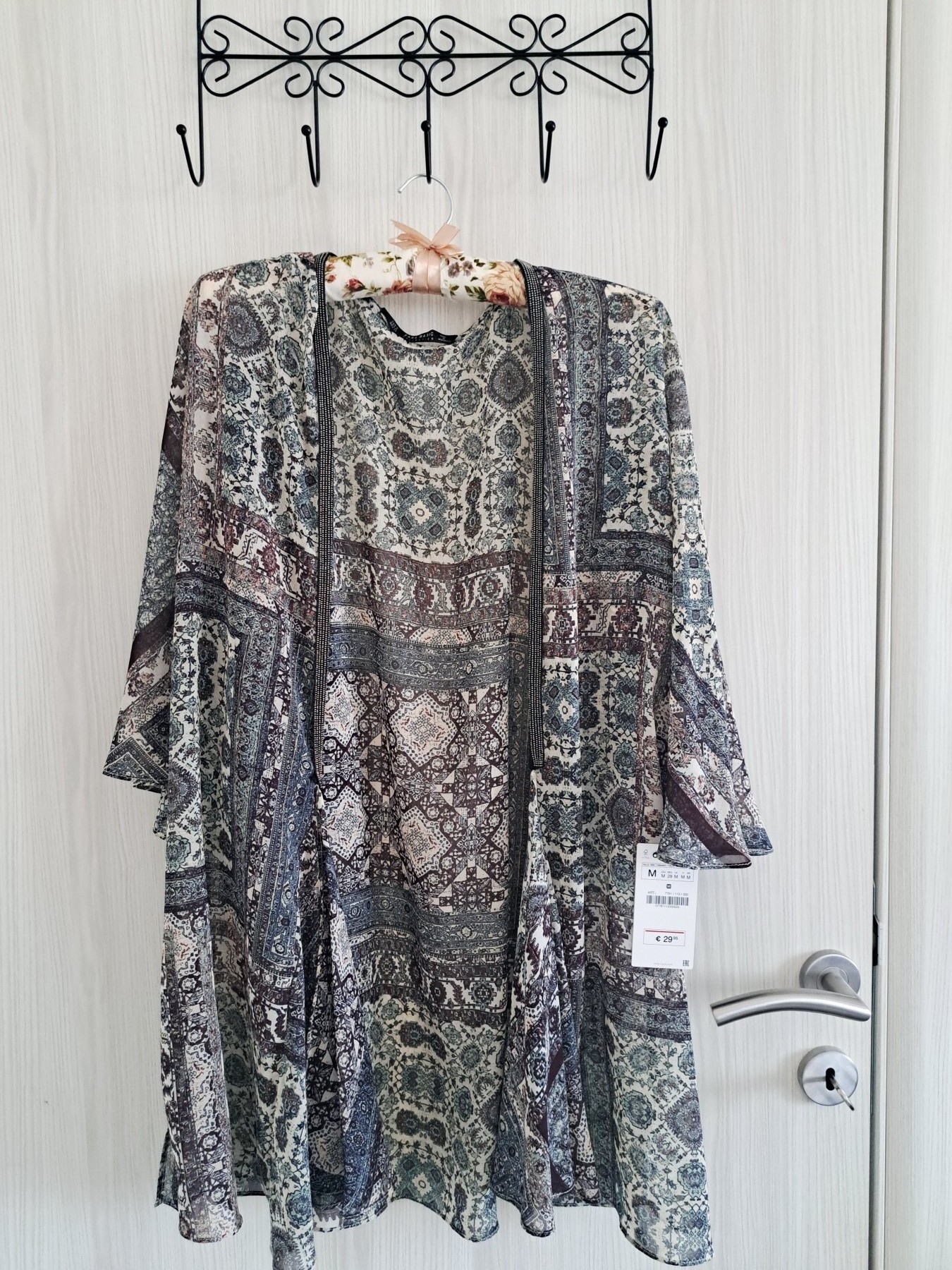 slika-zara-kimono-m-38-novo_slika_O_433891537