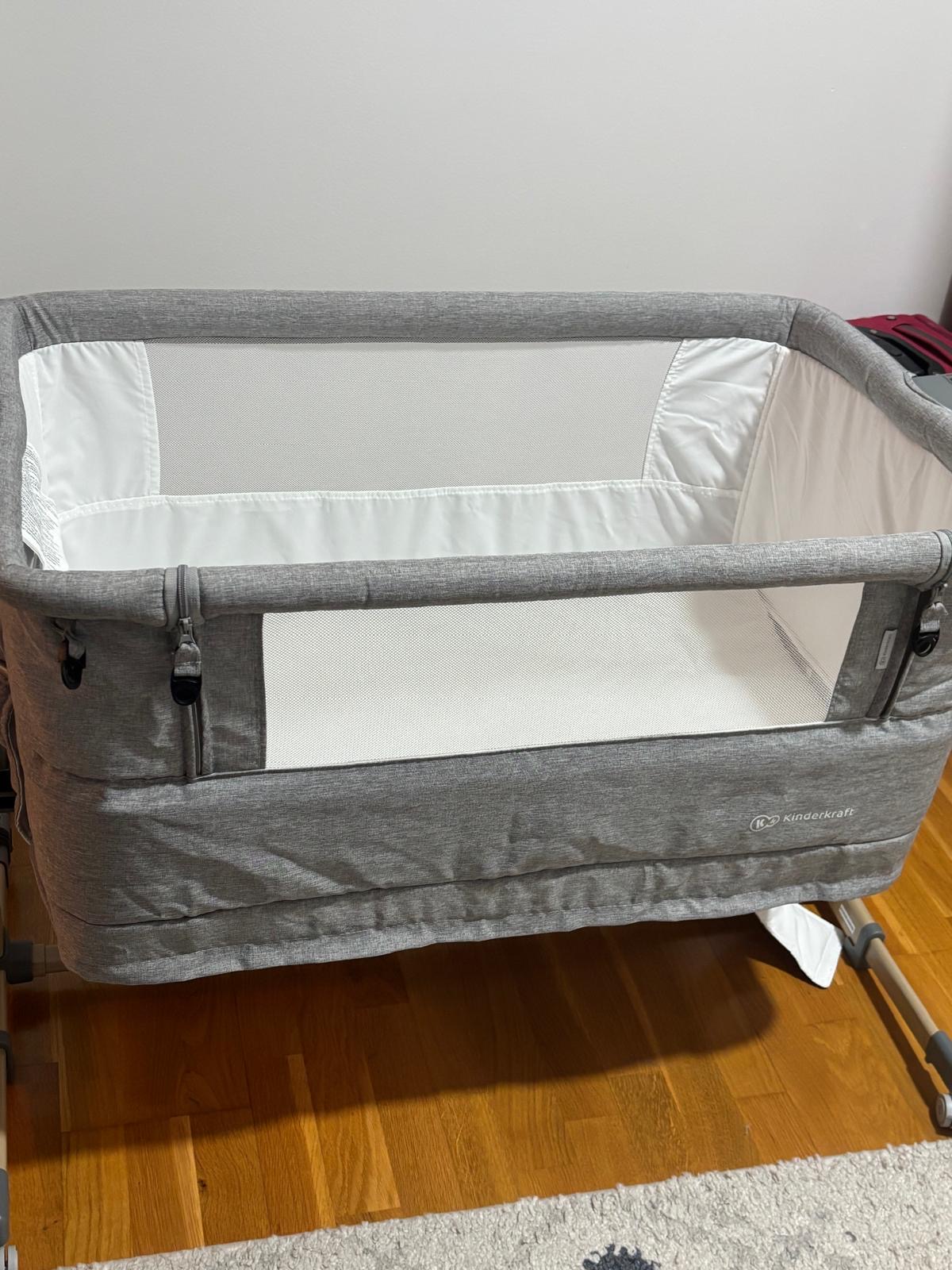 Kinderkraft NESTE GROW kolevka – light grey / full wood